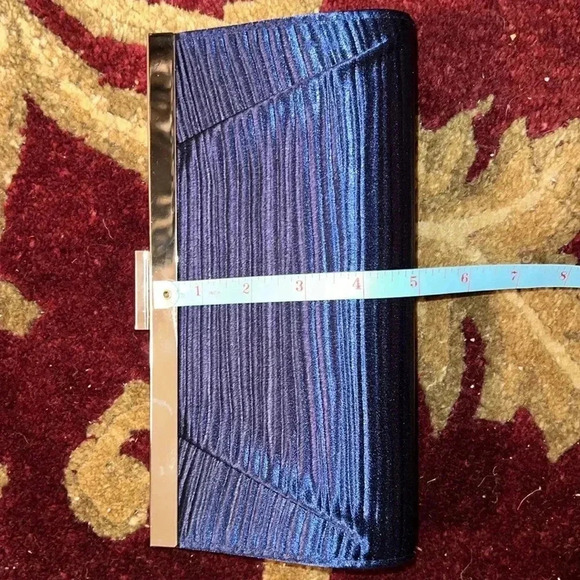 Midnight Blue Women’s Wave Pleated Silver Tone Evening Clutch Bag Purse - Picture 11 of 15